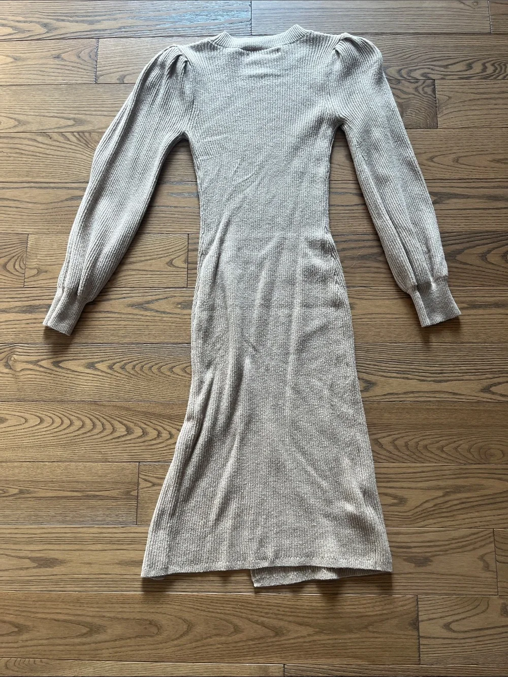 Abercrombie & Fitch Beige Ribbed Maxi Dress with Side Slit and Puff Sleeves